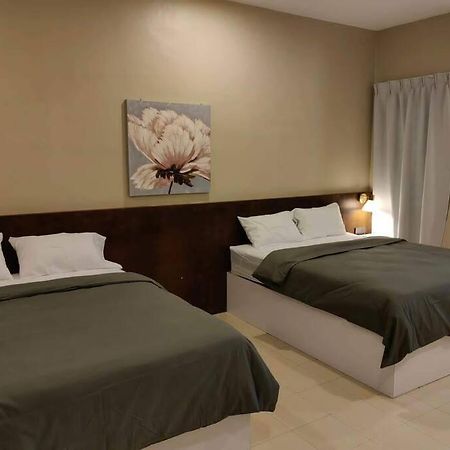 T House Nearby Kuantan East Coast Shopping Mall 外观 照片