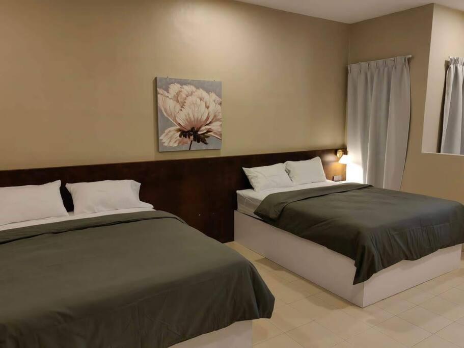 T House Nearby Kuantan East Coast Shopping Mall 外观 照片